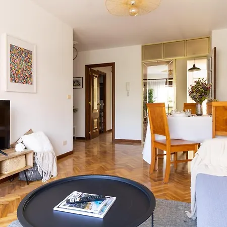 Vibescoruna - Artillerias 6 Apartman *